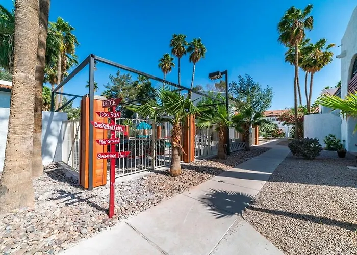 33 Avenida Pool View New To Market Avenida King Bed Ds Holiday home *